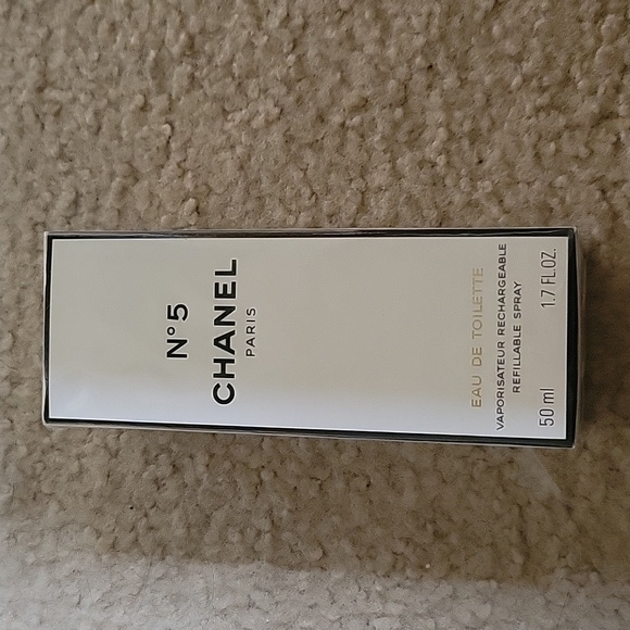 Brand New Vintage CHANEL No 5 EAU DE TOILETTE Refillable Spray 50ml - Picture 1 of 5